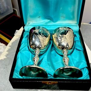 WM. A. Rogers Silverplate goblet set in original box